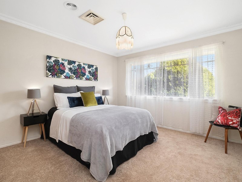 304 Goyder Street, Narrabundah ACT 2604