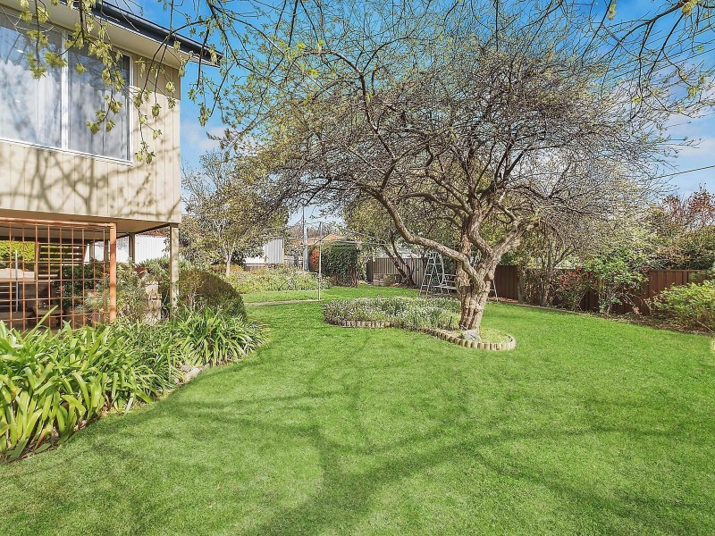 304 Goyder Street, Narrabundah ACT 2604