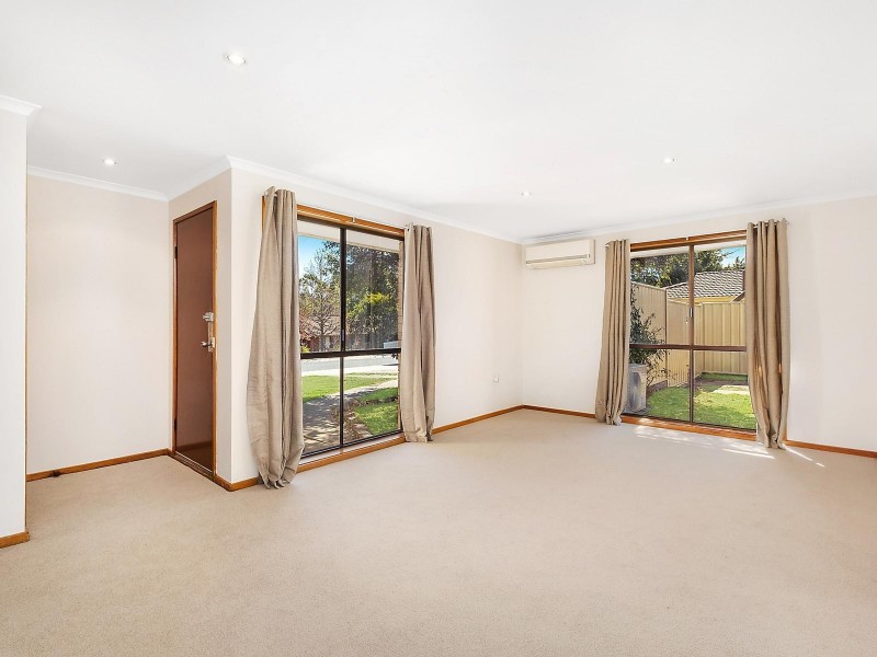13 Singleton Crescent, Oxley ACT 2903