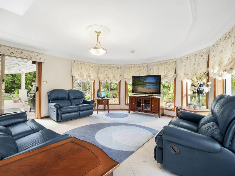 1 Winser Crescent, Kambah ACT 2902