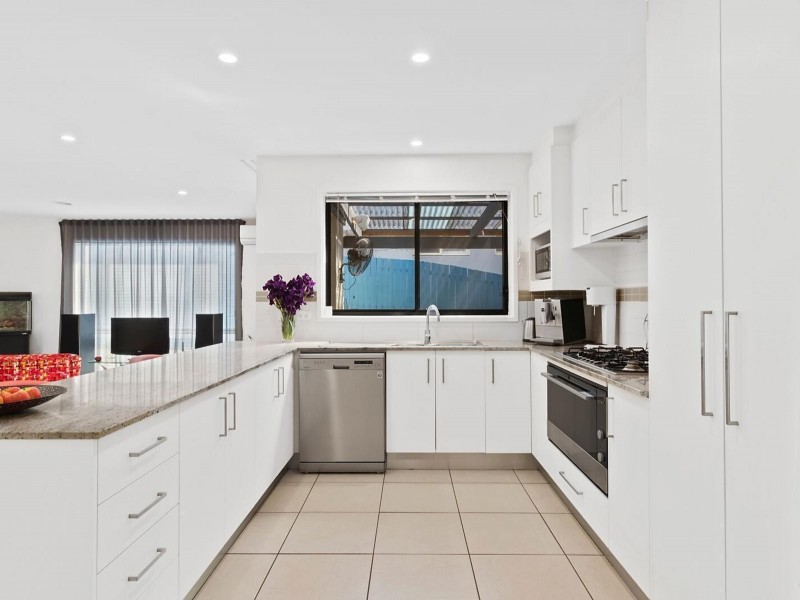 3/8 Murruba Place, Jerrabomberra NSW 2619