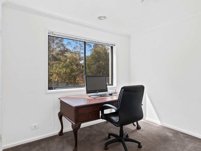 3/8 Murruba Place, Jerrabomberra NSW 2619