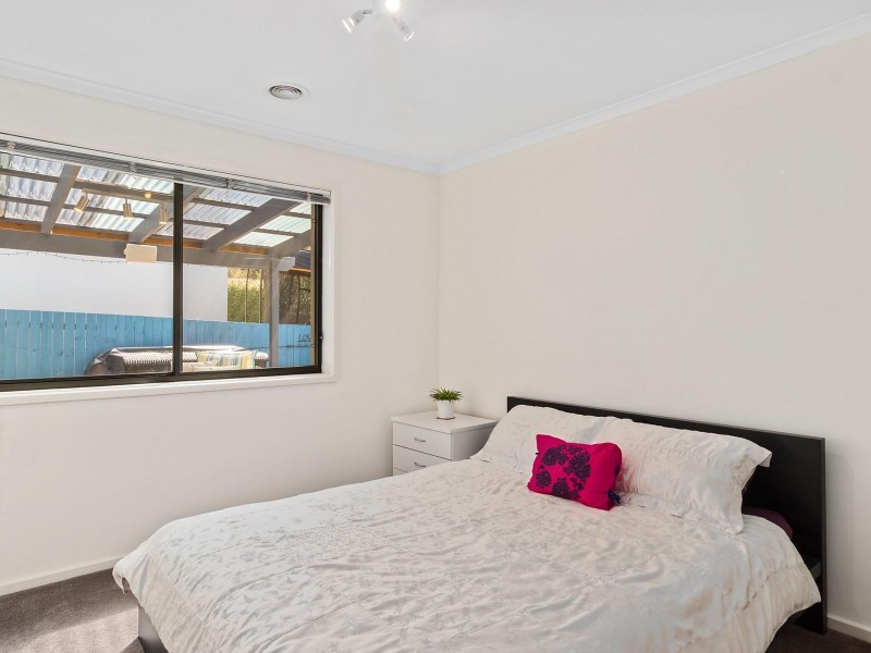 3/8 Murruba Place, Jerrabomberra NSW 2619