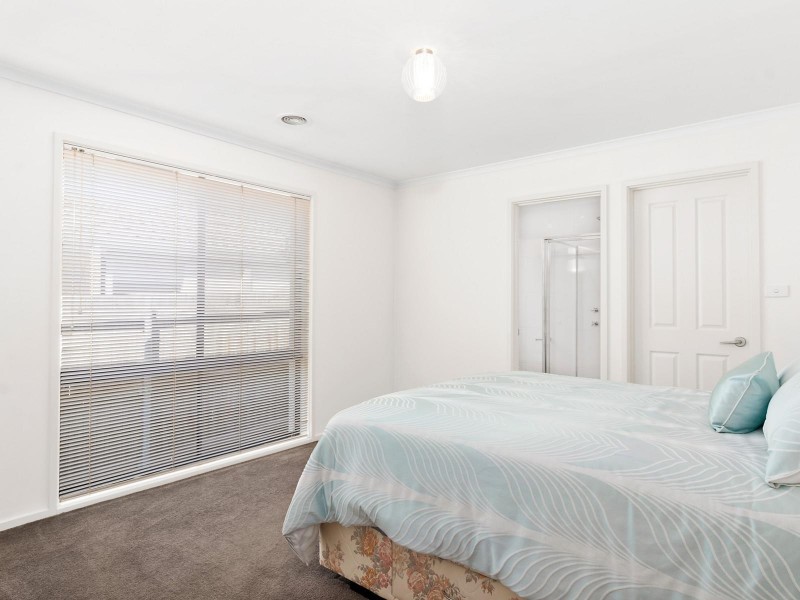 3/8 Murruba Place, Jerrabomberra NSW 2619