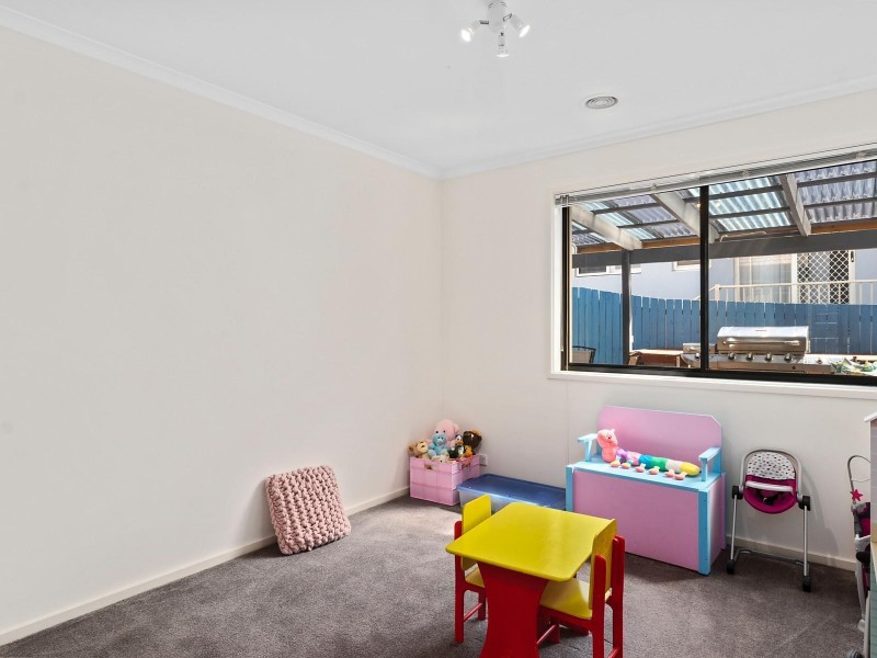 3/8 Murruba Place, Jerrabomberra NSW 2619