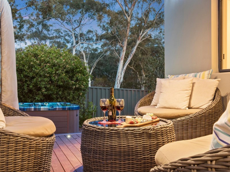 3/8 Murruba Place, Jerrabomberra NSW 2619