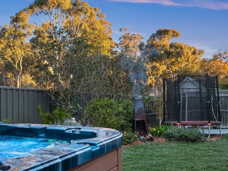 3/8 Murruba Place, Jerrabomberra NSW 2619