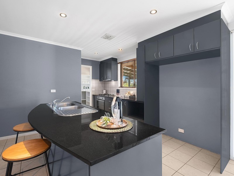 5 Glennie Place, Queanbeyan West NSW 2620