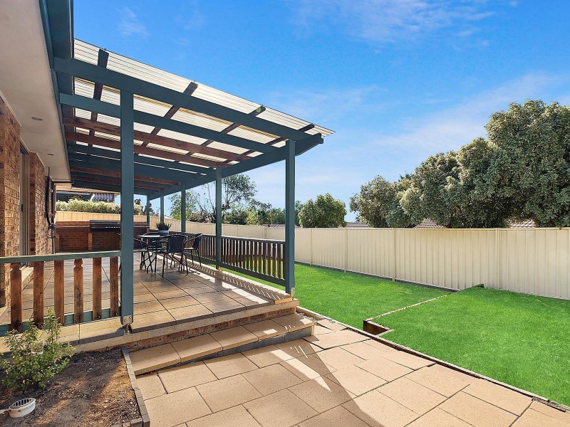 5 Glennie Place, Queanbeyan West NSW 2620
