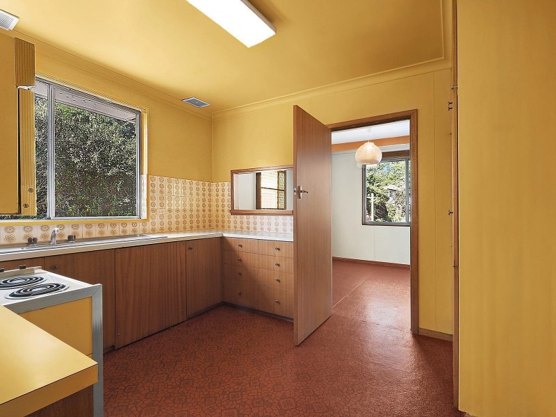 82 Kootara Crescent, Narrabundah ACT 2604