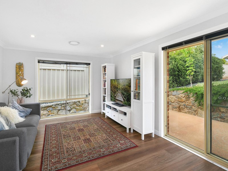 8 Binaburra Place, Karabar NSW 2620