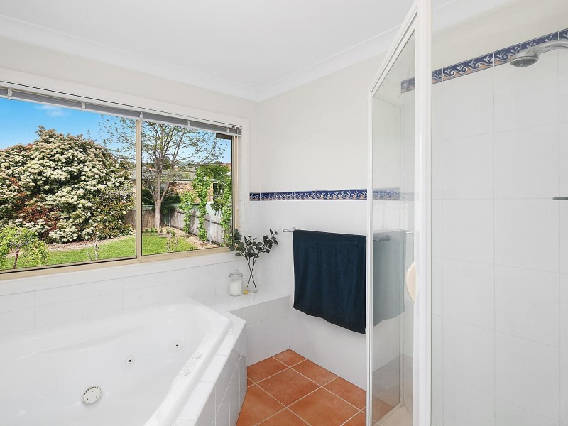 8 Binaburra Place, Karabar NSW 2620