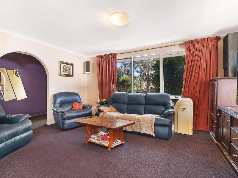 4 Griffith Place, Kambah ACT 2902