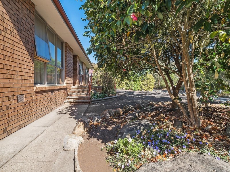 4 Griffith Place, Kambah ACT 2902