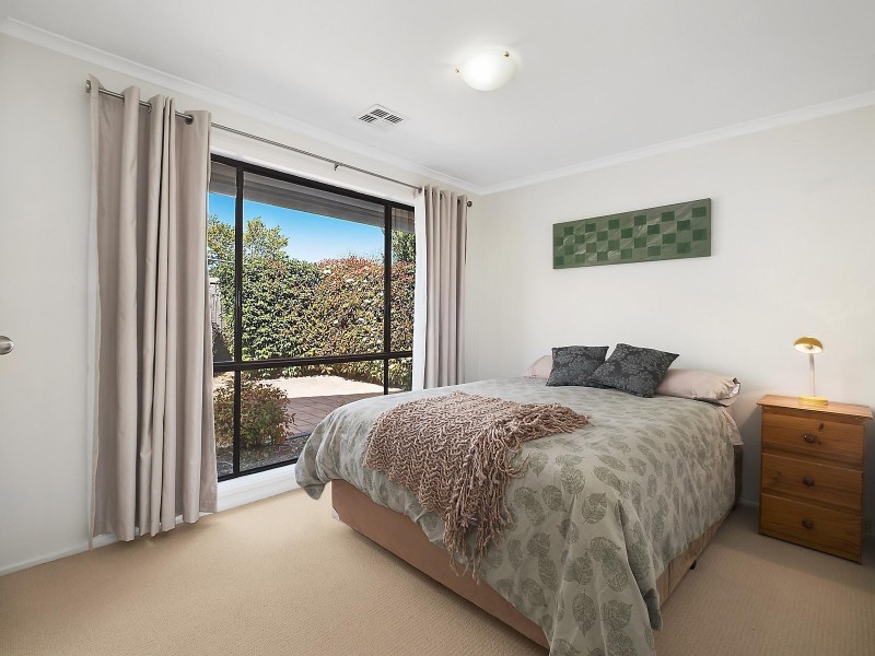 55 Johnstone Circuit, Calwell ACT 2905