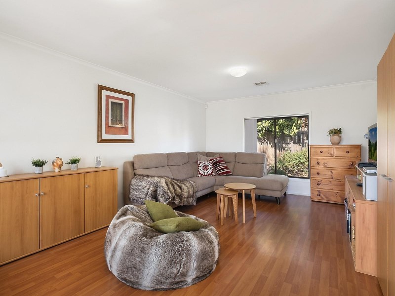 55 Johnstone Circuit, Calwell ACT 2905