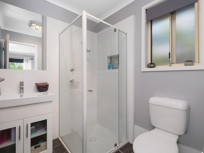 15 Bellchambers Crescent, Banks ACT 2906