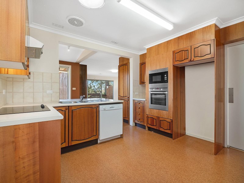 17 Flanagan Street, Garran ACT 2605