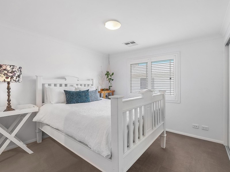 8/110 Henderson Road, Queanbeyan NSW 2620