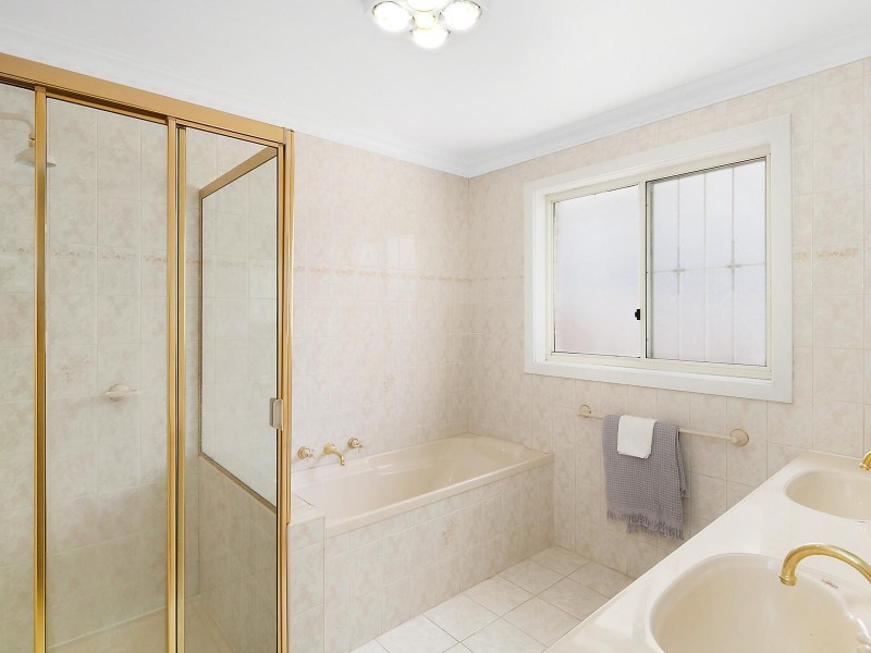 5 Hilton Close, Fadden ACT 2904