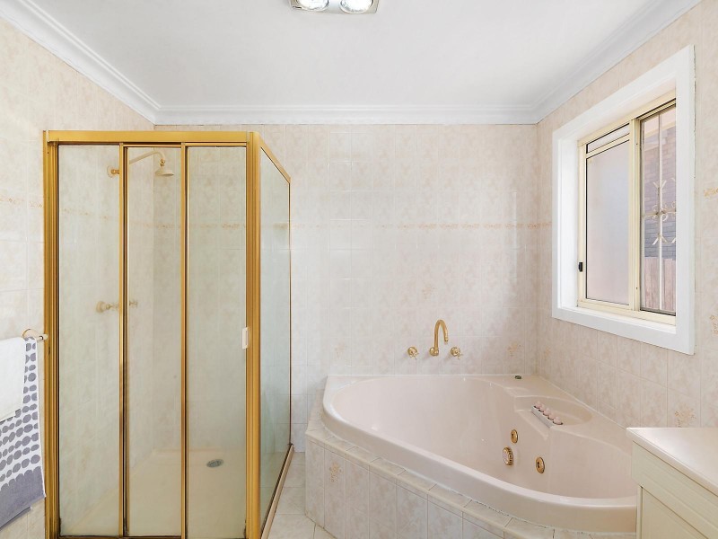 5 Hilton Close, Fadden ACT 2904