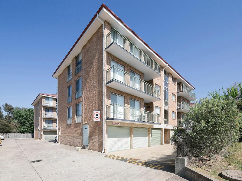 9/17 Carinya Street, Queanbeyan NSW 2620