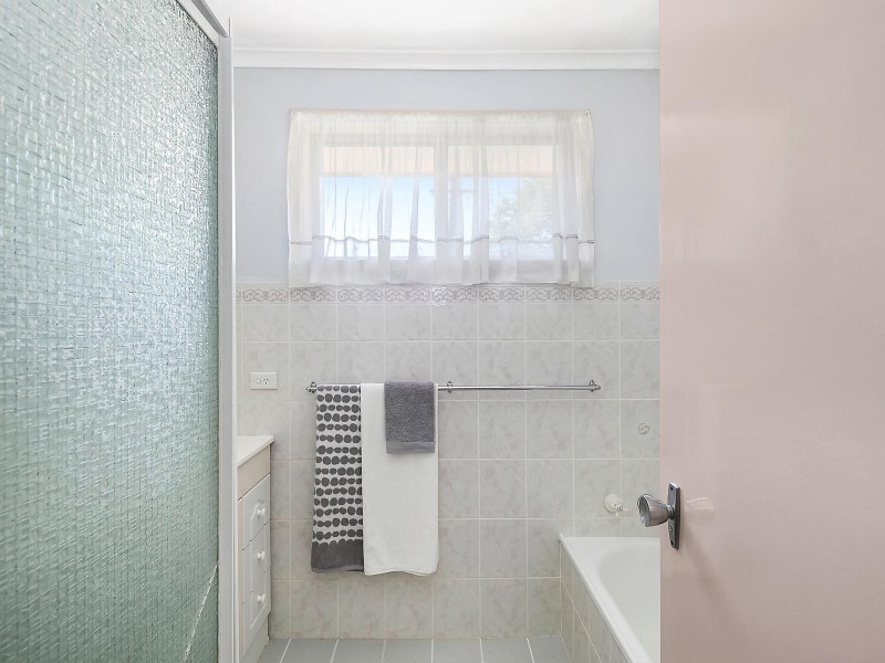 24 Adinda Street, Waramanga ACT 2611