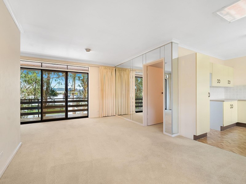 25/6 Maclaurin Crescent, Chifley ACT 2606