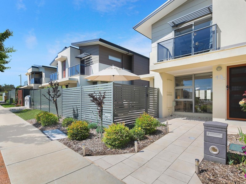 13 Peg Minty Crescent, Weston ACT 2611