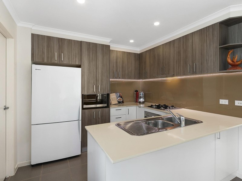 13 Peg Minty Crescent, Weston ACT 2611