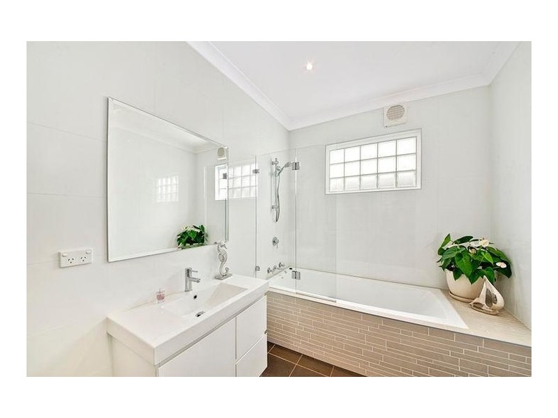 20 Bruce Street, Rozelle NSW 2039