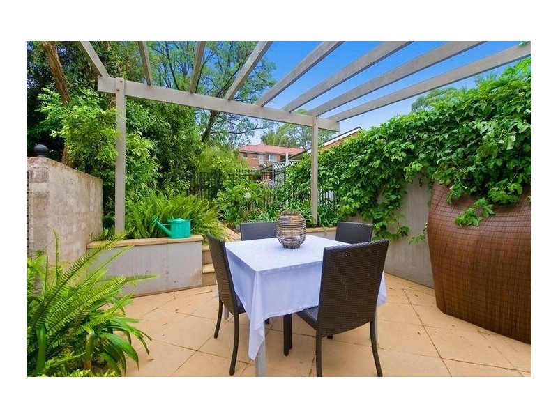 15 Duke Street, Balmain East NSW 2041