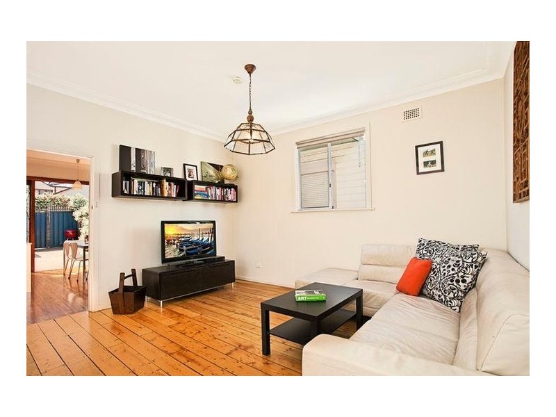 239 Elswick Street North, Leichhardt NSW 2040