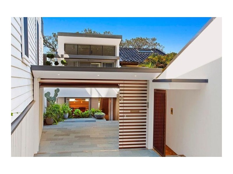 8 William Street, Balmain East NSW 2041