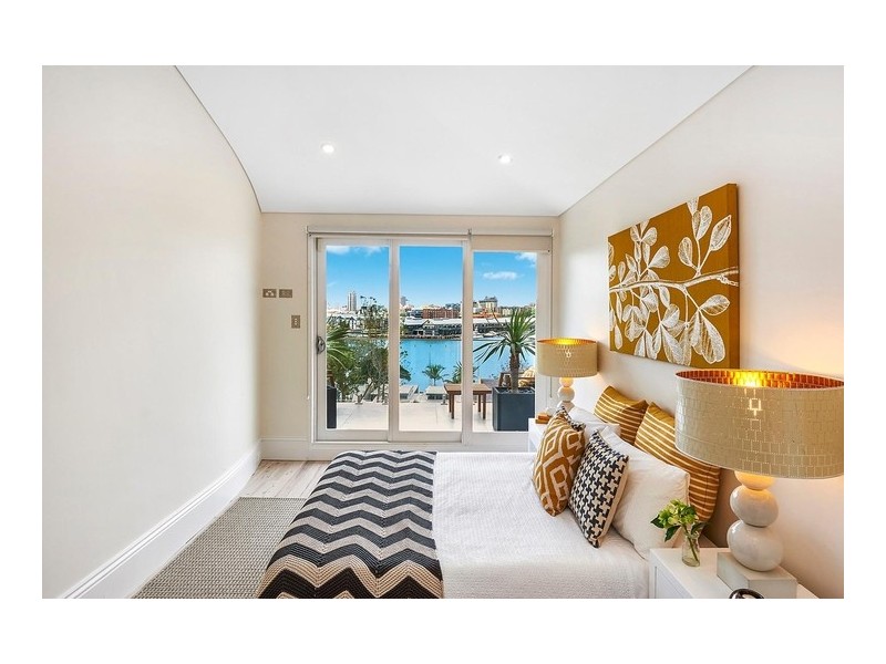 20 Pearson Street, Balmain East NSW 2041