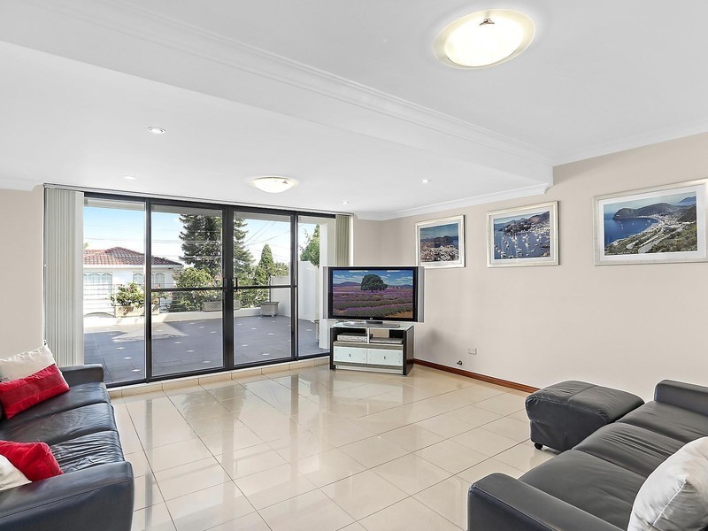 13 Tutt Crescent, Chiswick NSW 2046