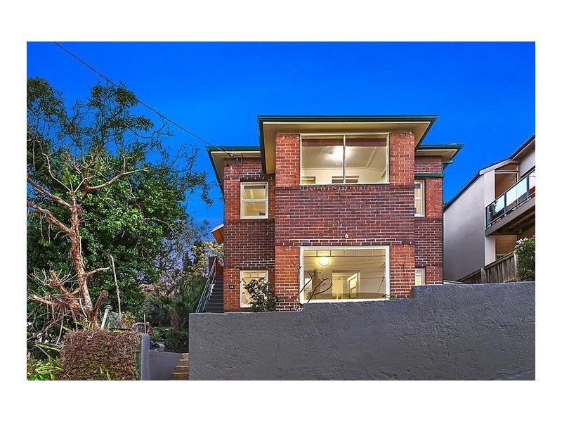 2/16 Paul Street, Balmain East NSW 2041