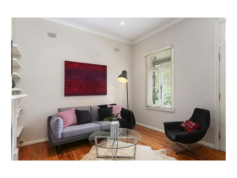 16 Carrington Street, Balmain NSW 2041