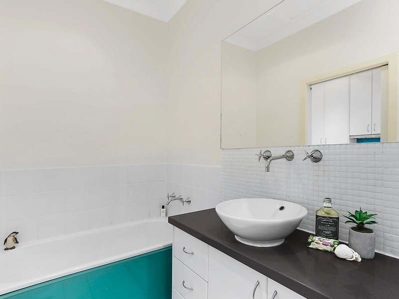 16 Trouton Street, Balmain NSW 2041