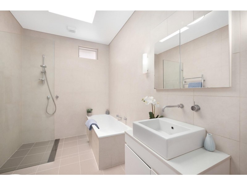 12 Napoleon Street, Rozelle NSW 2039
