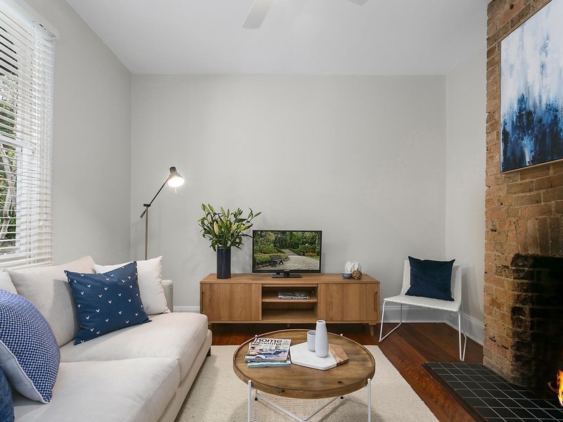 4 William Street, Balmain East NSW 2041