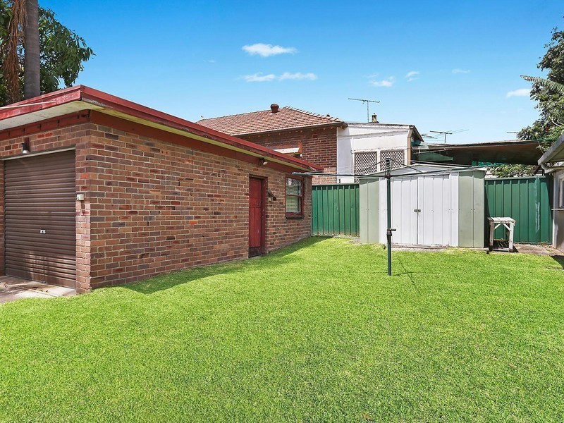 467 Lyons Rd West, Five Dock NSW 2046