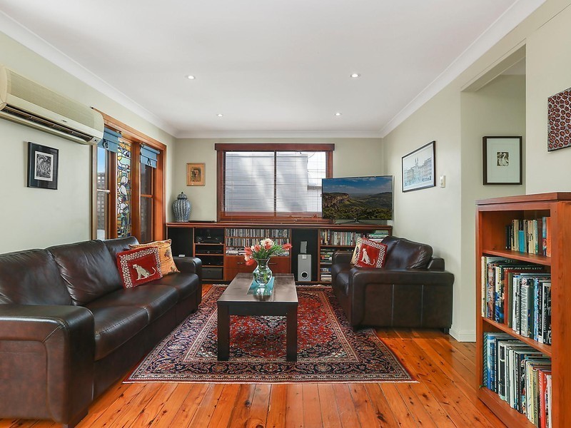 31 Rosser Street, Rozelle NSW 2039