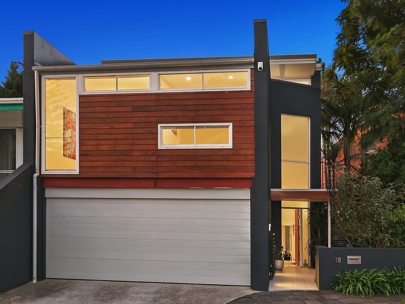 18 Hart Street, Balmain East NSW 2041