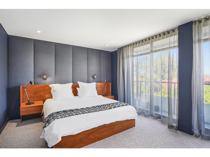 18/9 Nicholson Street, Balmain East NSW 2041