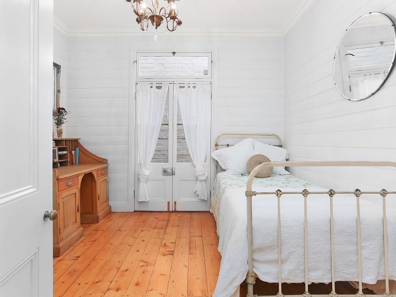 11 May Street, Lilyfield NSW 2040