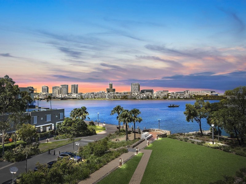 315/3 Amalfi Drive, Wentworth Point NSW 2127