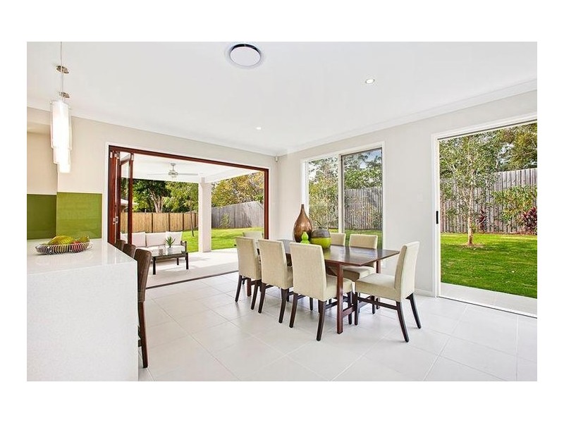 16 Lorikeet Close, Fig Tree Pocket QLD 4069