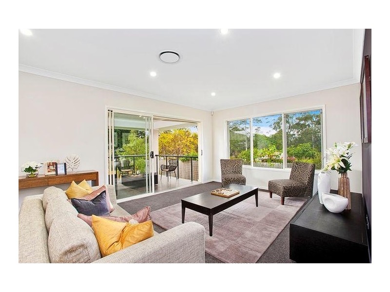 16 Lorikeet Close, Fig Tree Pocket QLD 4069