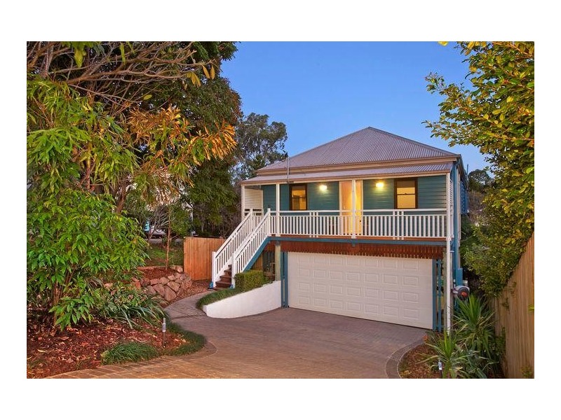 52 Gladstone Street, Indooroopilly QLD 4068